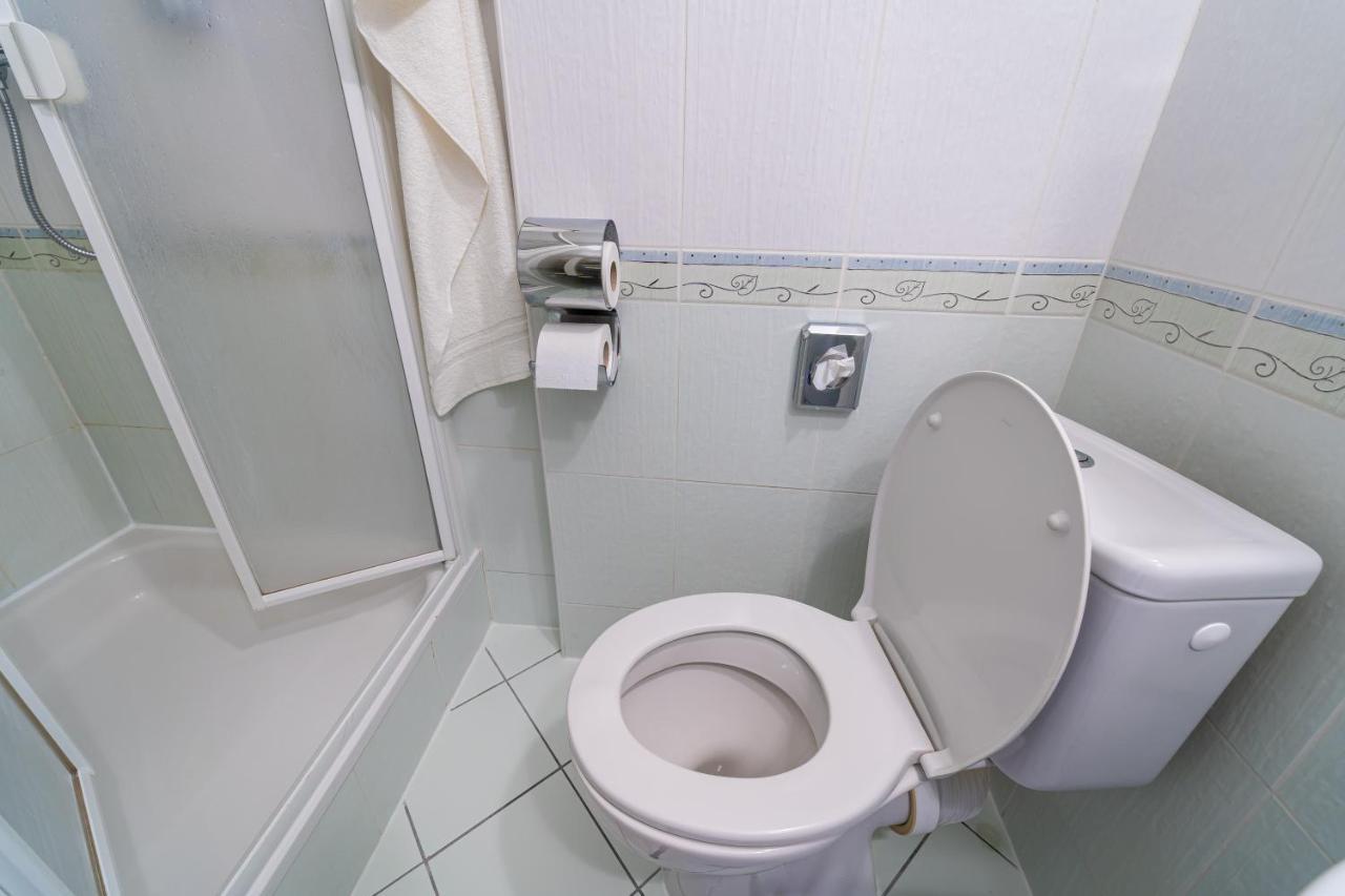 Hotel Artin Bardejov Luaran gambar