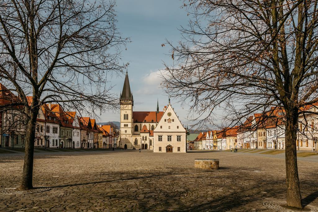 Hotel Artin Bardejov Luaran gambar