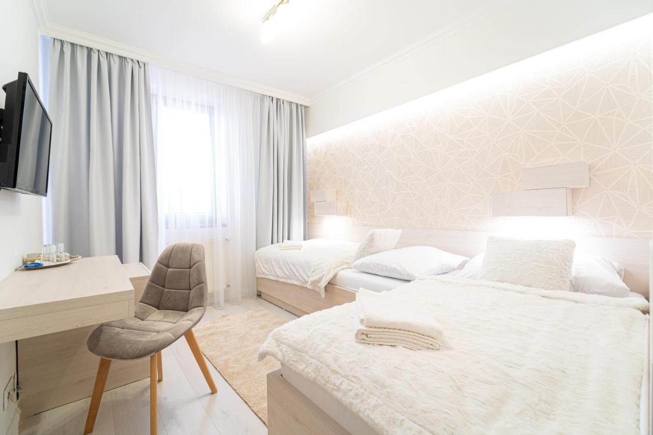 Hotel Artin Bardejov Luaran gambar